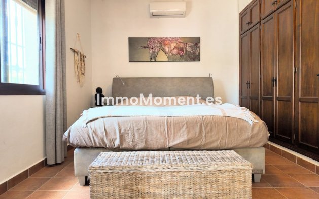 Reventa - Villa independiente - Interior  - Alora