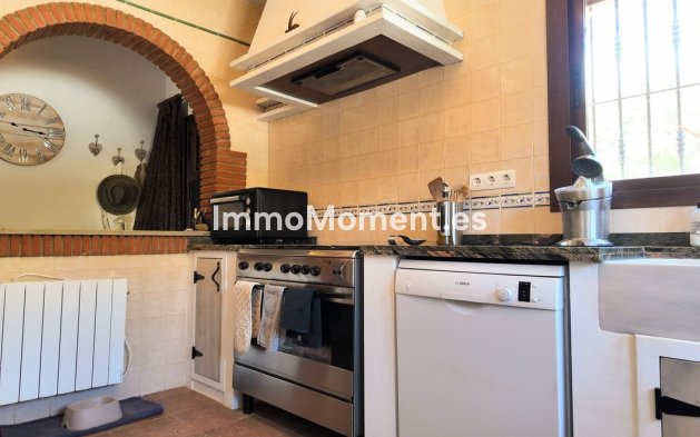 Reventa - Villa independiente - Interior  - Alora