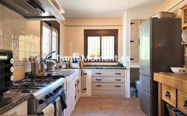 Reventa - Villa independiente - Interior  - Alora