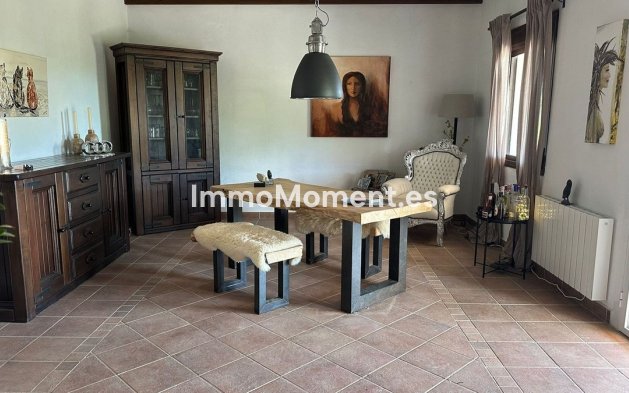 Reventa - Villa independiente - Interior  - Alora