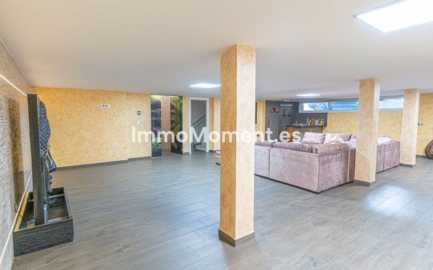 Resale - Detached villa - Torrevieja - Torrevieja Centro