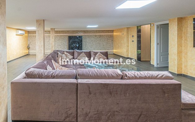 Resale - Detached villa - Torrevieja - Torrevieja Centro