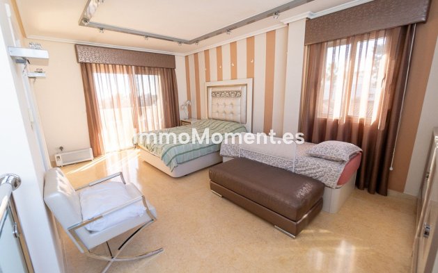 Resale - Detached villa - Torrevieja - Torrevieja Centro