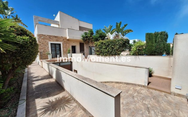 Wiederverkauf - Freistehende Villa - Torrevieja - Torrevieja Centro