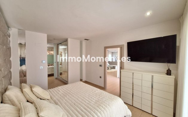 Wiederverkauf - Freistehende Villa - Torrevieja - Torrevieja Centro