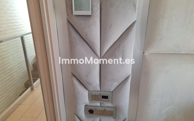 Wiederverkauf - Freistehende Villa - Torrevieja - Torrevieja Centro