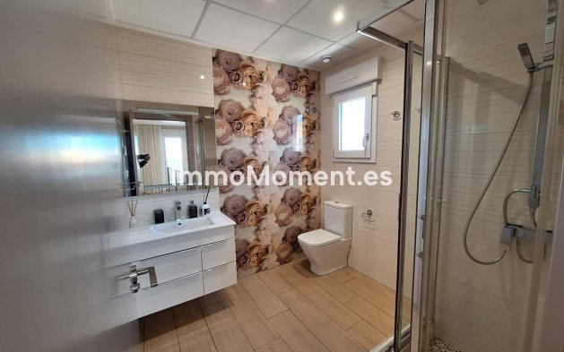 Wiederverkauf - Freistehende Villa - Torrevieja - Torrevieja Centro