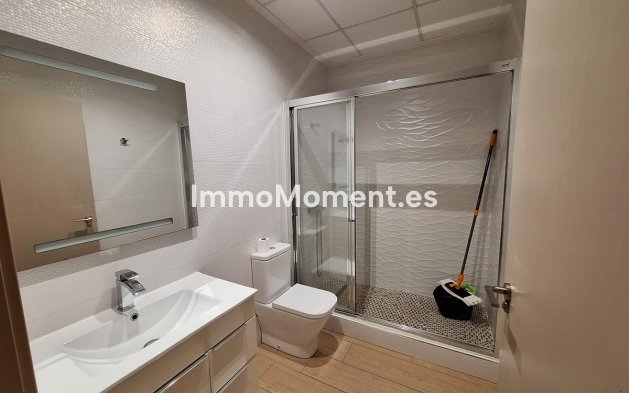 Wiederverkauf - Freistehende Villa - Torrevieja - Torrevieja Centro