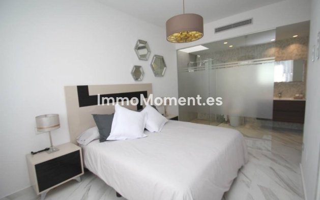 Wiederverkauf - Freistehende Villa - Orihuela - Orihuela Costa