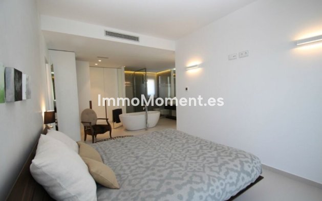 Wiederverkauf - Freistehende Villa - Orihuela - Orihuela Costa