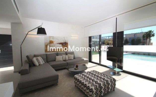 Wiederverkauf - Freistehende Villa - Orihuela - Orihuela Costa