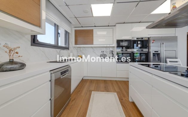 Resale - Detached villa - Torrevieja - Torrevieja Centro