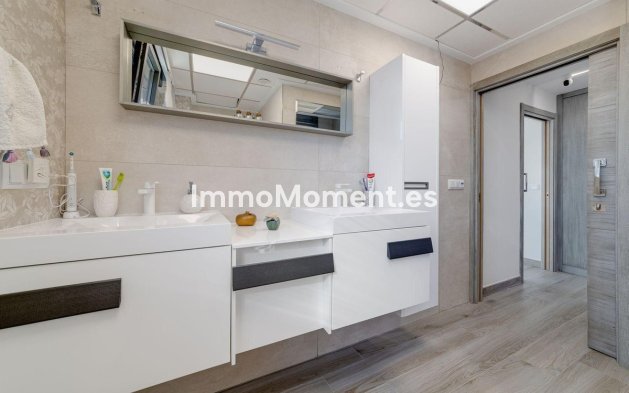Resale - Detached villa - Torrevieja - Torrevieja Centro