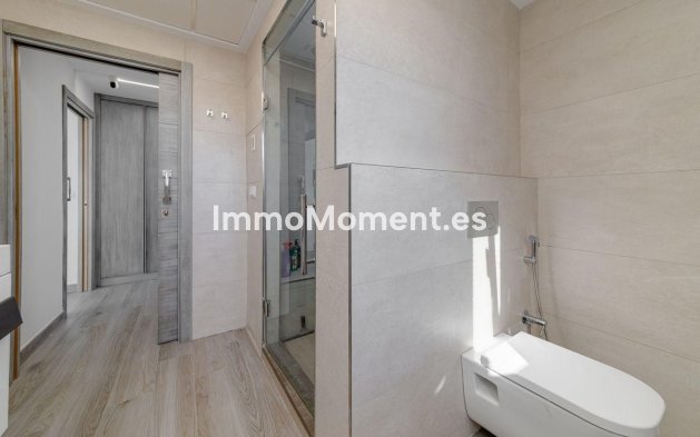 Resale - Detached villa - Torrevieja - Torrevieja Centro