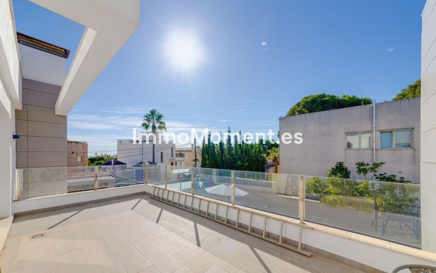 Resale - Detached villa - Torrevieja - Torrevieja Centro