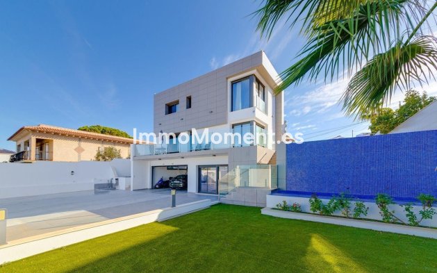 Resale - Detached villa - Torrevieja - Torrevieja Centro