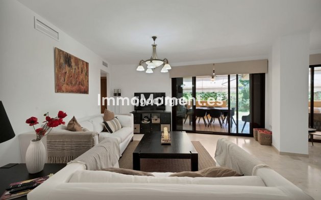Reventa - Apartamento - Estepona  - Costalita