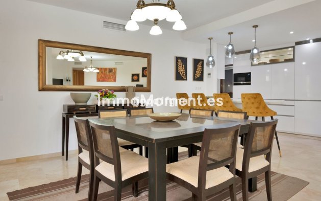 Reventa - Apartamento - Estepona  - Costalita