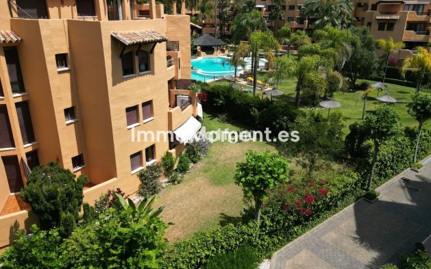 Reventa - Apartamento - Estepona  - Costalita