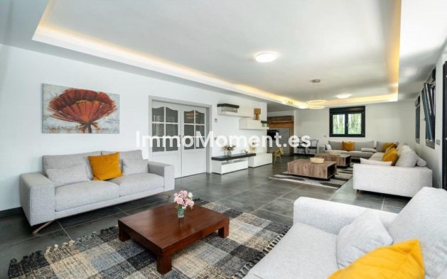 Wiederverkauf - Freistehende Villa - Marbella - Marbella Centro