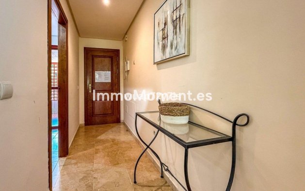 Resale - Apartment - Marbella - Las Chapas