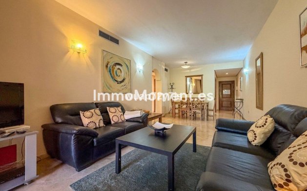 Resale - Apartment - Marbella - Las Chapas