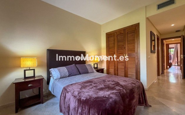 Resale - Apartment - Marbella - Las Chapas