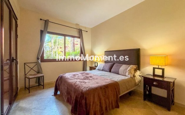 Resale - Apartment - Marbella - Las Chapas