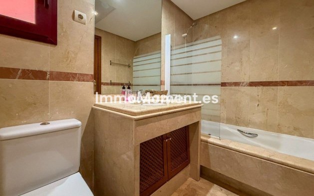 Resale - Apartment - Marbella - Las Chapas