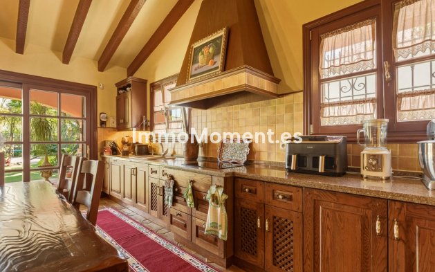 Wiederverkauf - Freistehende Villa - Marbella - Guadalmina Alta
