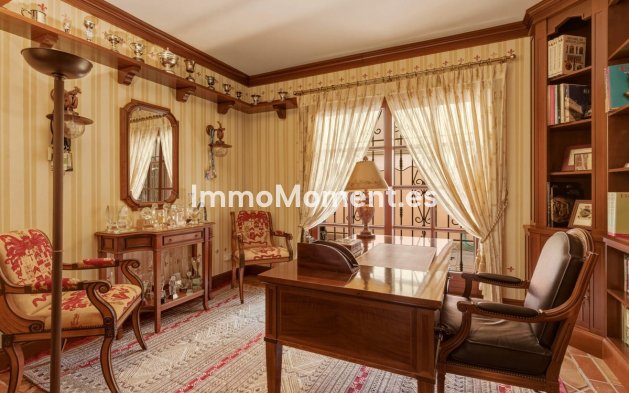 Wiederverkauf - Freistehende Villa - Marbella - Guadalmina Alta