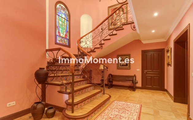 Wiederverkauf - Freistehende Villa - Marbella - Guadalmina Alta