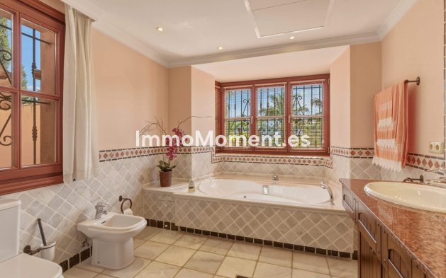 Wiederverkauf - Freistehende Villa - Marbella - Guadalmina Alta