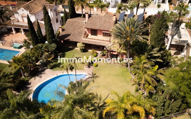 Wiederverkauf - Freistehende Villa - Marbella - Guadalmina Alta