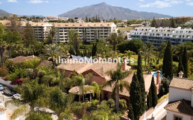 Wiederverkauf - Freistehende Villa - Marbella - Guadalmina Alta