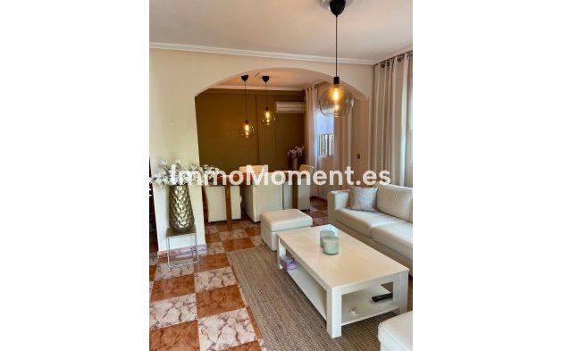 Wiederverkauf - Freistehende Villa - Orihuela - La Regia