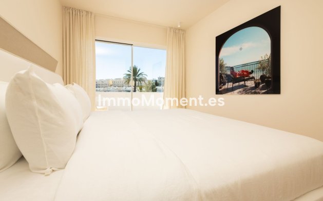 Wiederverkauf - Wohnung - Marbella - Nueva Andalucía