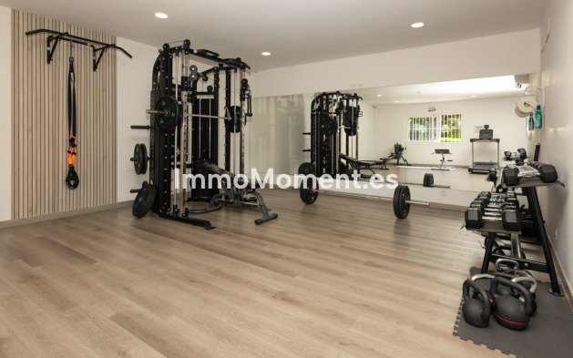 Wiederverkauf - Wohnung - Marbella - Nueva Andalucía