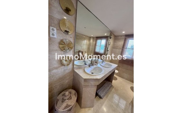 Wiederverkauf - Wohnung - Marbella - Elviria