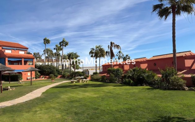 Wiederverkauf - Wohnung - Estepona  - Estepona Centro