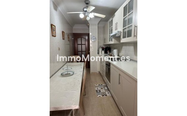 Wiederverkauf - Wohnung - Estepona  - Estepona Centro