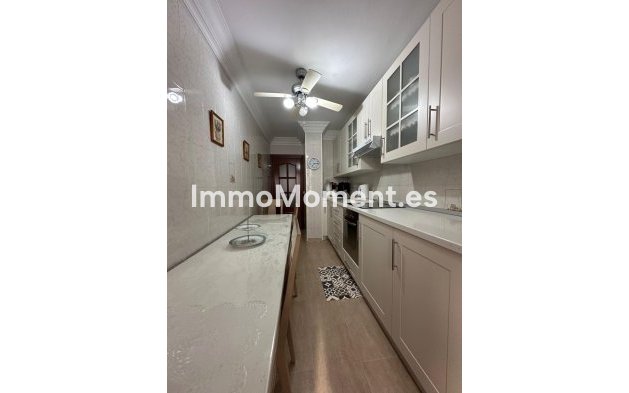Wiederverkauf - Wohnung - Estepona  - Estepona Centro