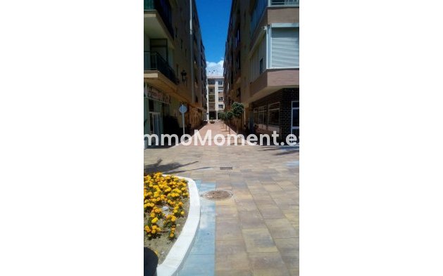Wiederverkauf - Wohnung - Estepona  - Estepona Centro