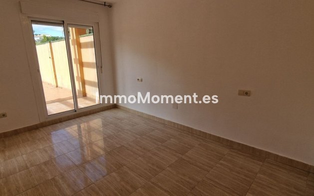 Resale - Apartment - Manilva - San Luis de Sabinillas