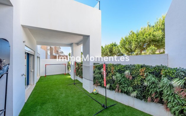 Wiederverkauf - Freistehende Villa - Benalmadena - Torremuelle