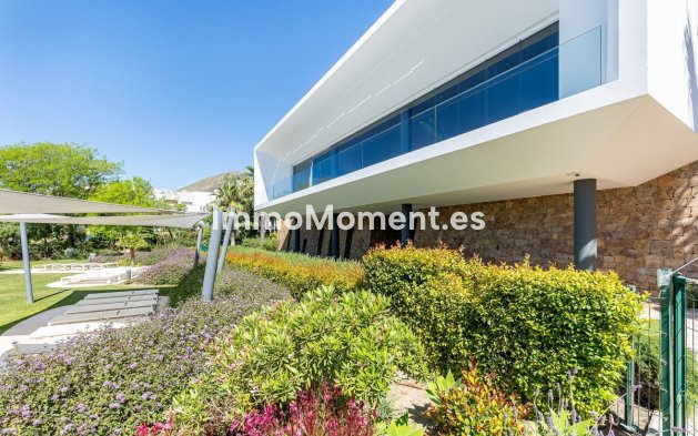 Wiederverkauf - Freistehende Villa - Benalmadena - Torremuelle