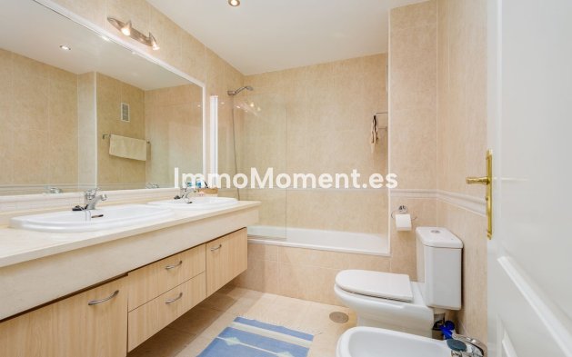 Bestaande woning - Appartement - Binnenland  - Alhaurín Golf