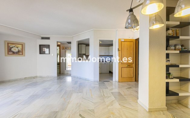 Wiederverkauf - Wohnung - Marbella - Costabella
