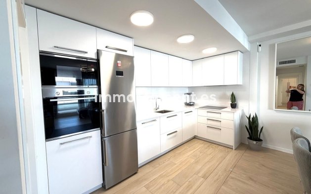 Revente - Appartement - Marbella - Nueva Andalucía
