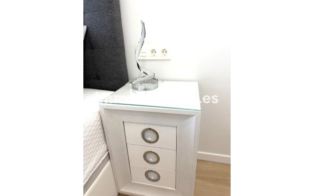 Revente - Appartement - Marbella - Nueva Andalucía